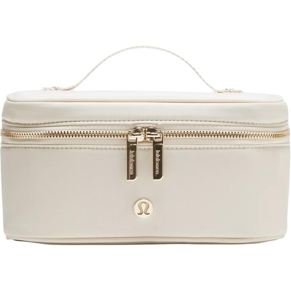 lululemon 3.5L Logo Bag Ivory