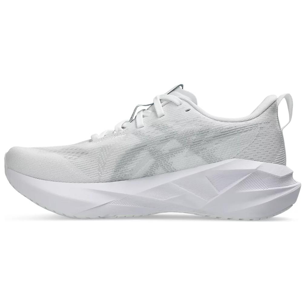 Asics NOVABLAST 5